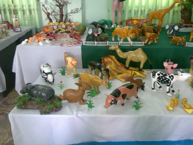 Triển lãm các sản phẩm thủ công sáng tạo của giáo viên năm 2026