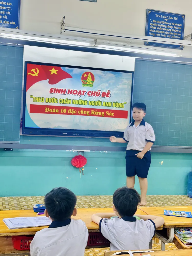 Những hình ảnh tư liệu về đặc công rừng Sát trong giờ sinh hoạt truyền thống