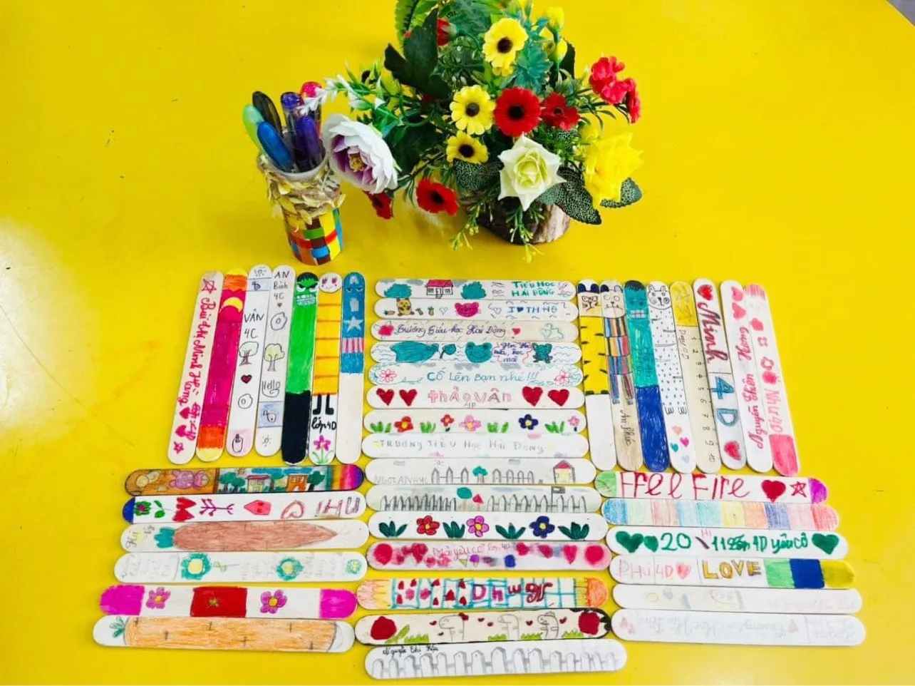 Thành quả rực rỡ từ những đôi bàn tay khéo léo của các em học sinh tiểu học