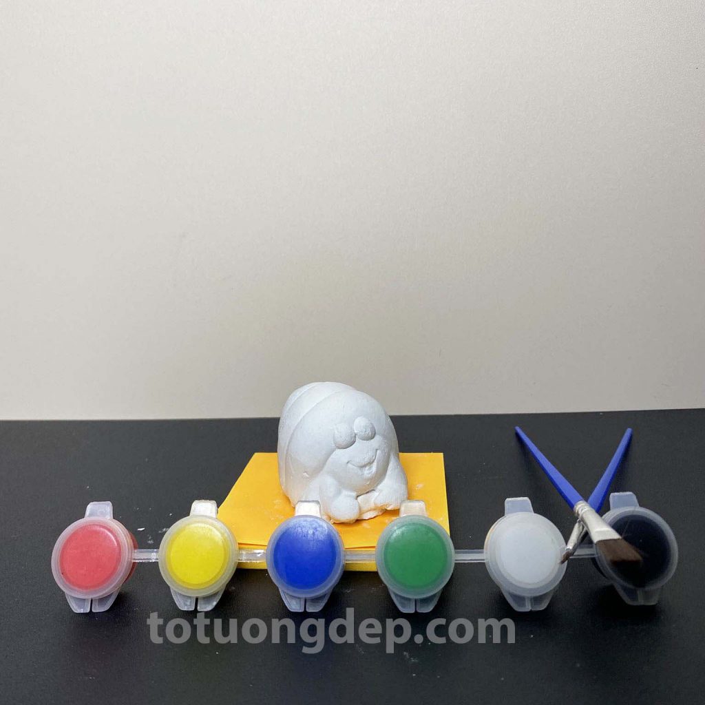 Tượng thạch cao con ốc