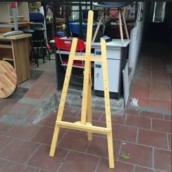 Giá vẽ tranh cho bé bằng gỗ màu vàng GV13V (1.3m) bền bỉ