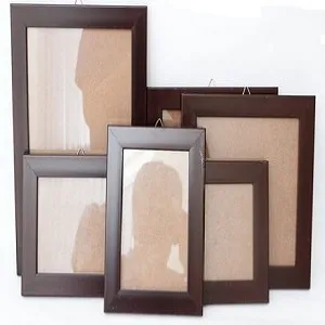 Khung ảnh màu nâu KA03 khổ A4 bảo vệ tác phẩm của bé