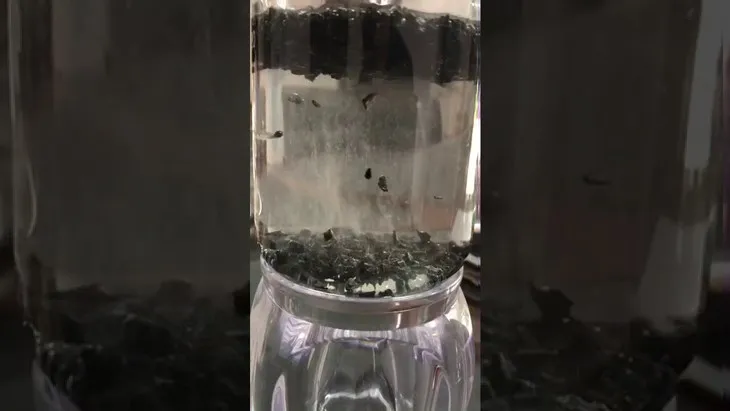 Than hoạt tính giúp khử mùi hiệu quả cho nguồn nước sinh hoạt