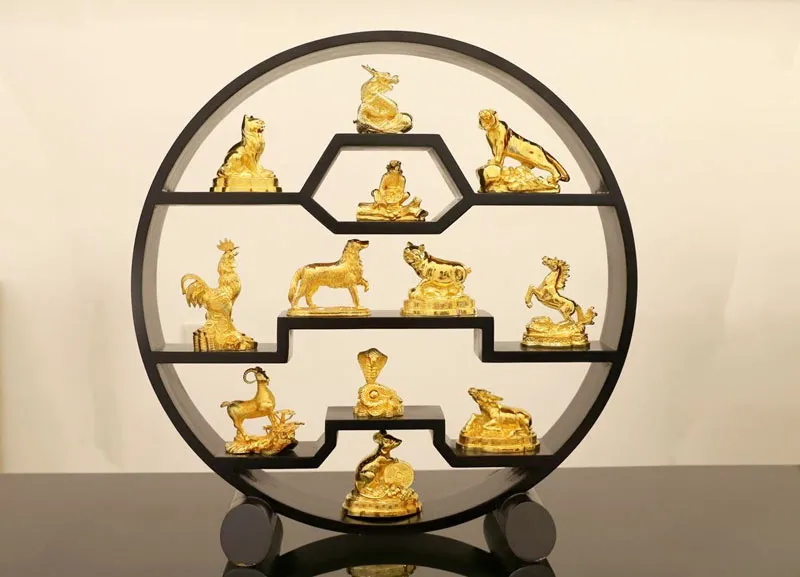 Tránh con giáp xung khắc