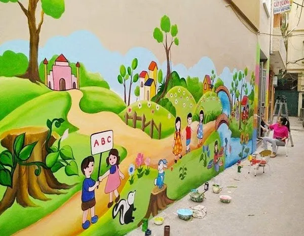 Hoàn thiện bức họa vẽ tranh tường trường tiểu học với lớp phủ bóng bền bỉ năm 2026