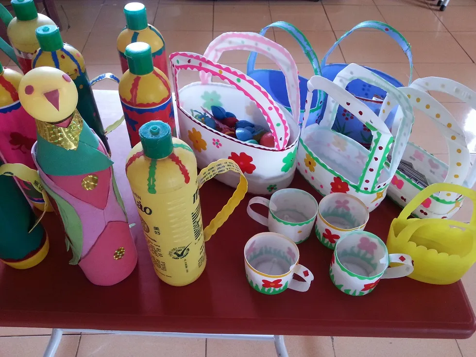 Sáng tạo đồ dùng sinh hoạt từ phế liệu nhựa an toàn