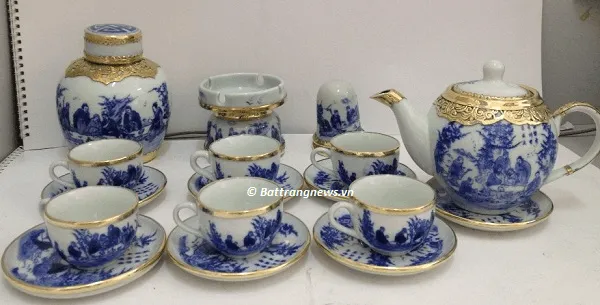 Ấm chén Bát Tràng bọc đồng sang trọng dành cho trà đạo