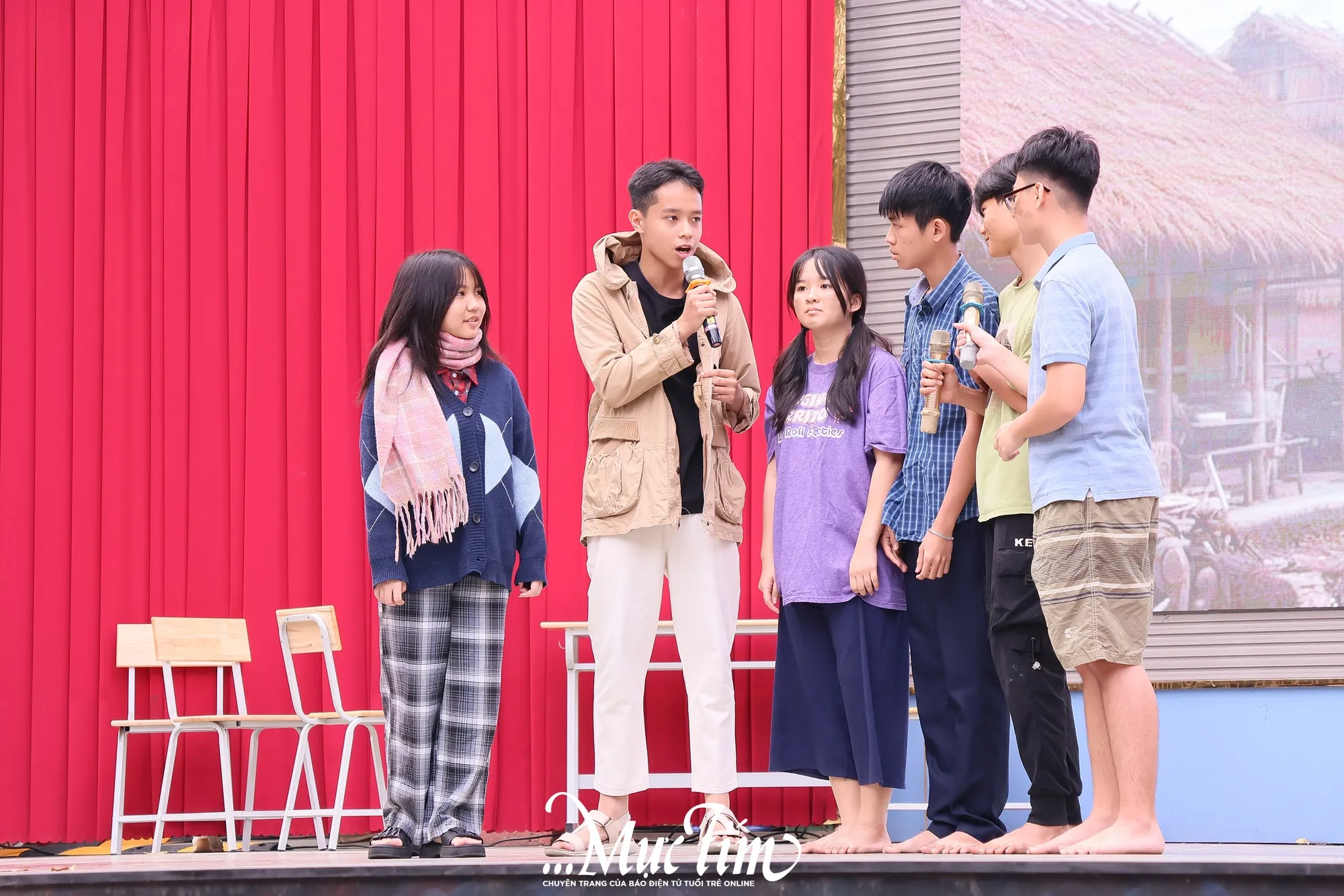 Học sinh THPT Thủ Đức hóa thân thành nhân vật trong tác phẩm văn học trên sân khấu