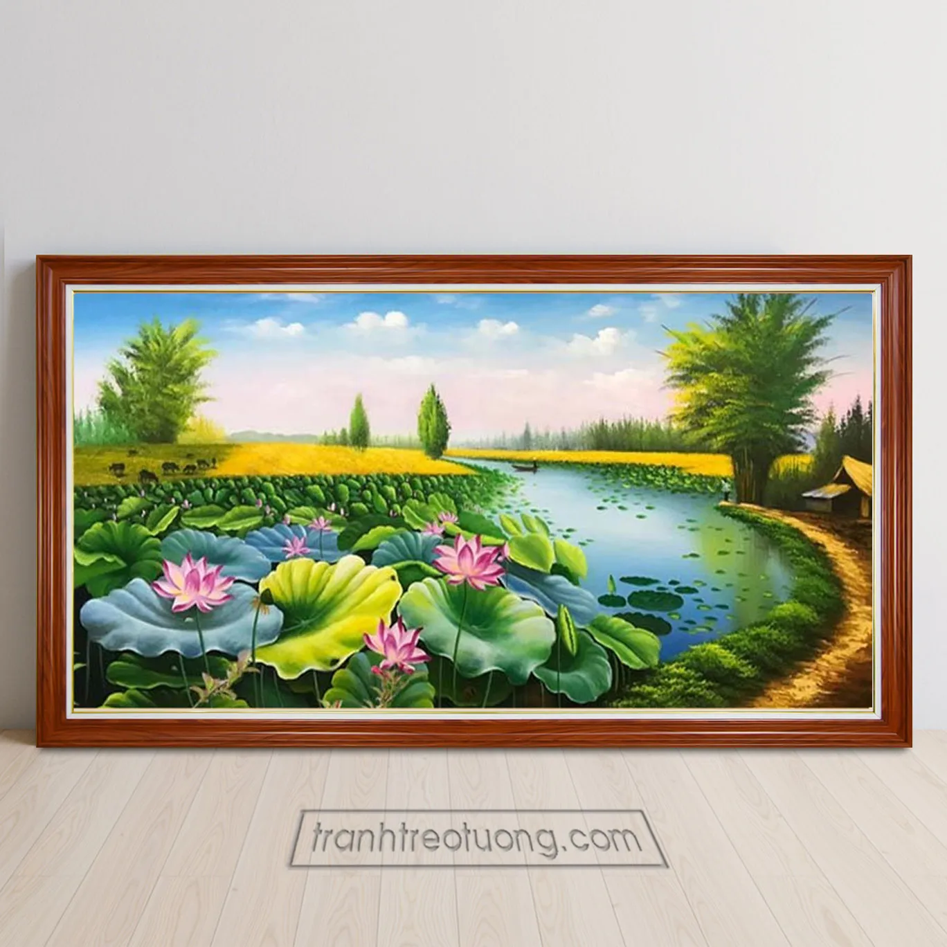 Bức tranh phong cảnh dòng sông xanh ngắt và cánh đồng lúa vàng óng ả dưới nắng