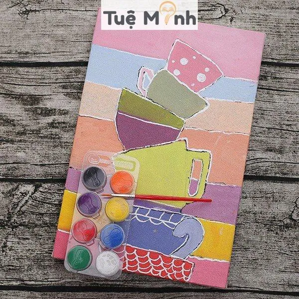 Bảng màu nước Colokit 8 màu với các tông màu nóng lạnh đa dạng giúp bé thỏa sức sáng tạo