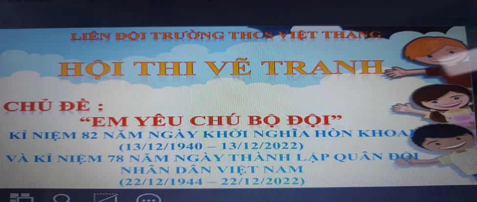 Các em học sinh trường THCS Việt Thắng hào hứng tham gia vẽ tranh chủ đề chú bộ đội