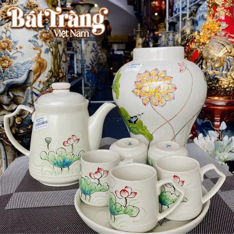 Bộ bình nước họa tiết hoa sen