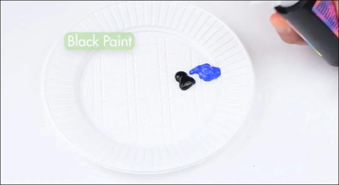 cách pha màu xanh dương đậm với màu đen từng chút