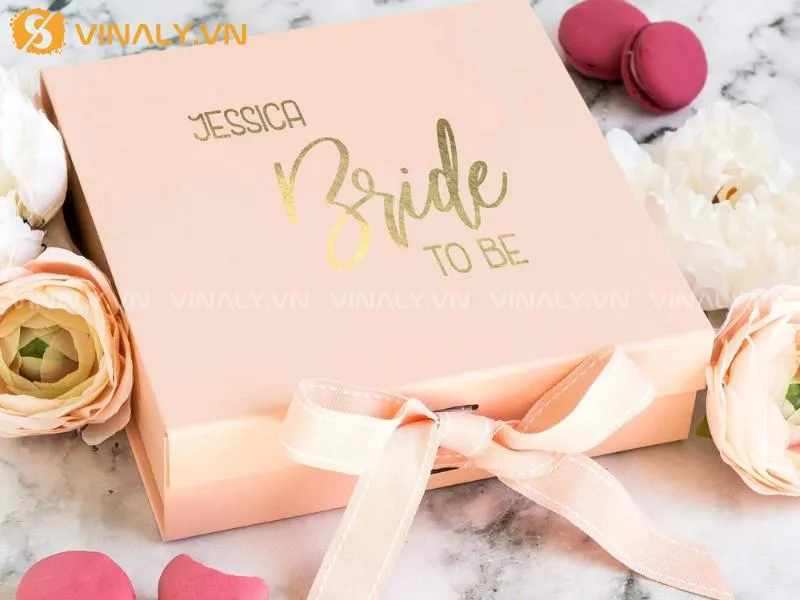 Cách trang trí hộp quà sinh nhật tạo ấn tượng đầu tiên