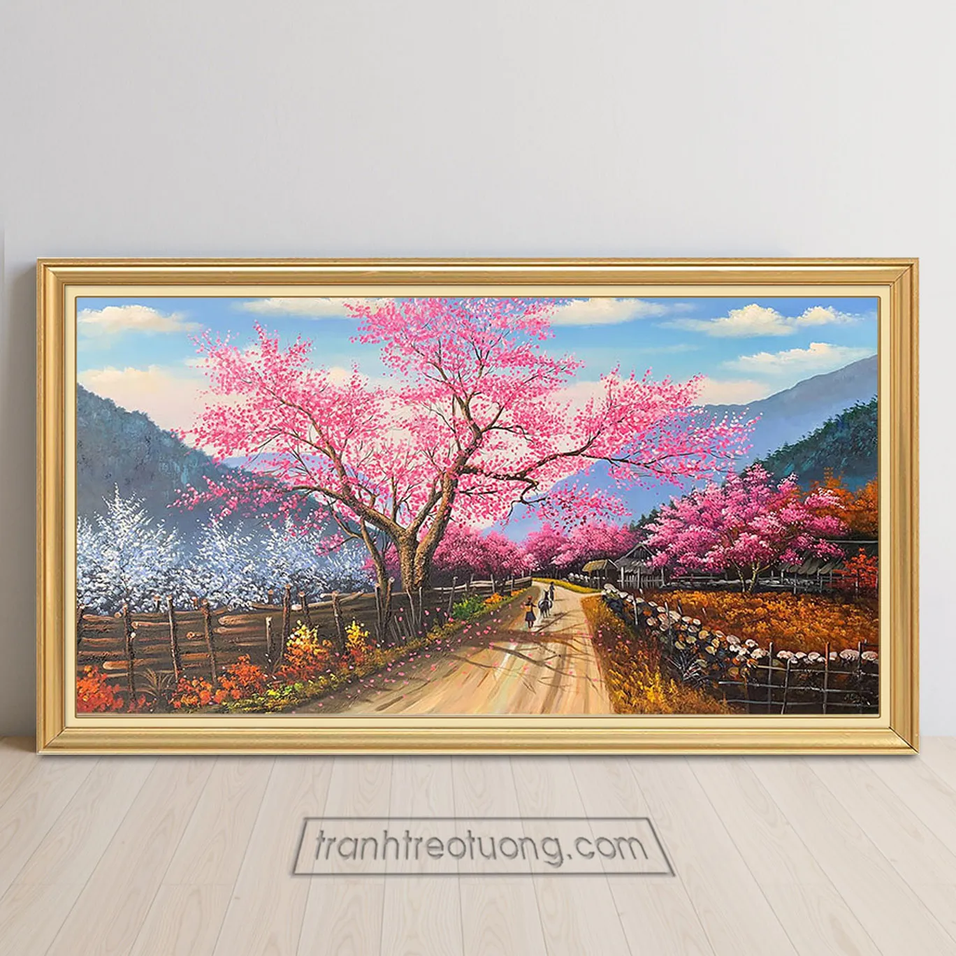 Cảnh xuân rực rỡ với hoa đào đỏ khoe sắc bên con đường mòn vùng cao đẹp mắt