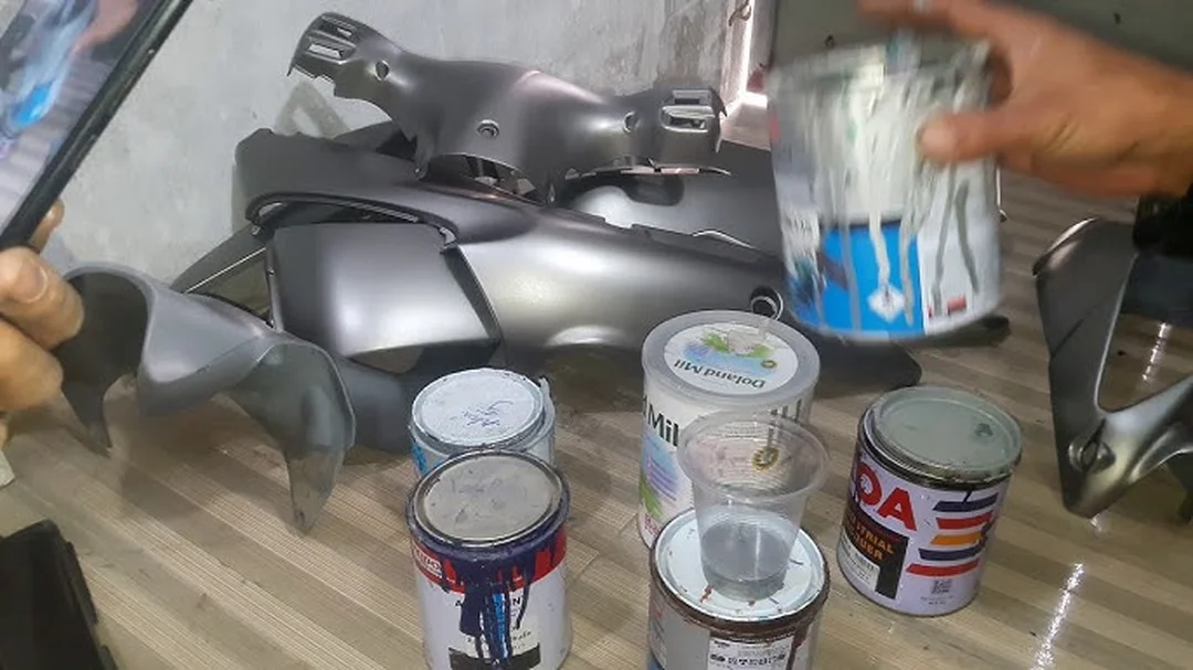 câu hỏi thường gặp về cách pha màu xám bạc