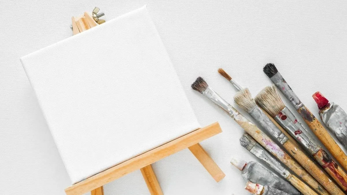 Chuẩn bị đầy đủ dụng cụ để quá trình vẽ tranh trường học đơn giản đạt hiệu quả cao