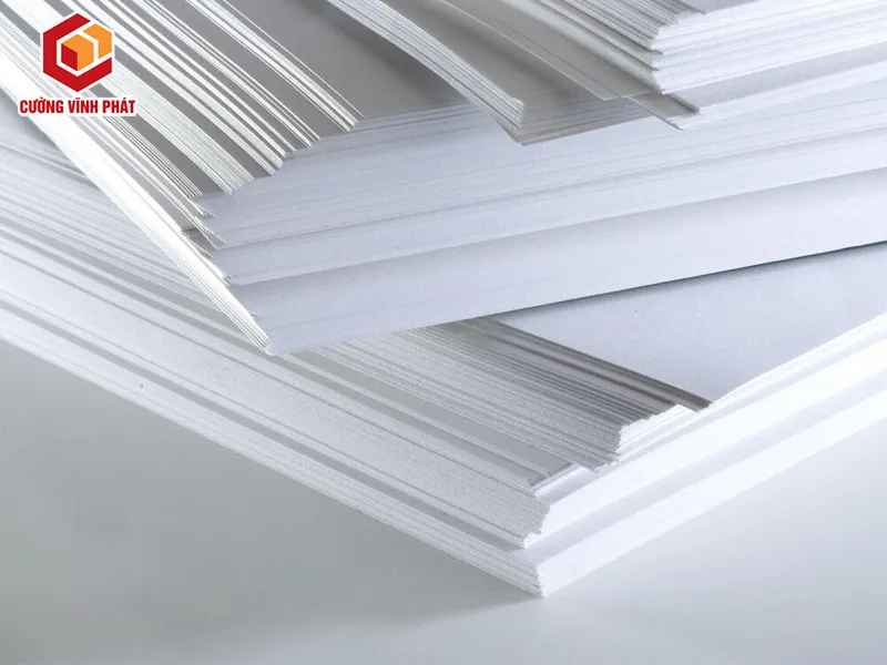 Kỹ thuật vẽ chân dung tả thực trên giấy roki bằng chì màu và các loại màu khô.