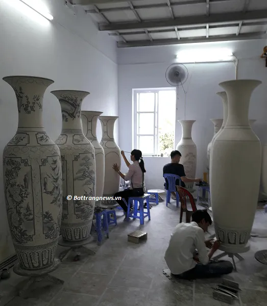 Hình ảnh thực tế xưởng sản xuất đồ gốm sứ Bát Tràng News quy mô lớn