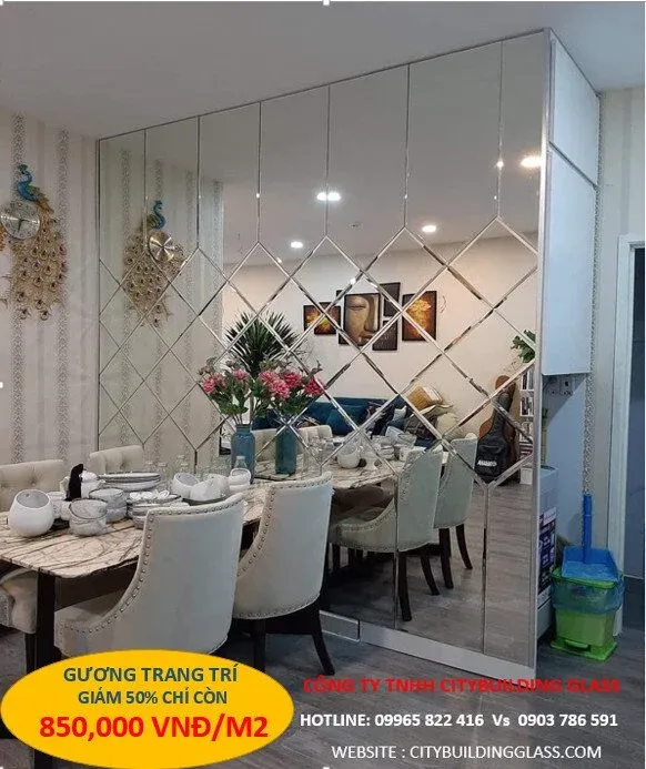 Gương trang trí bàn ăn