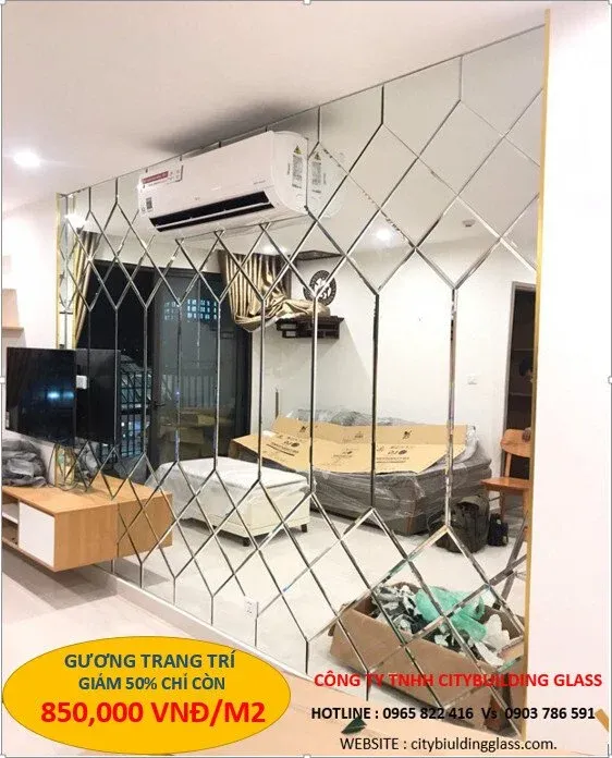 Gương trang trí bàn ăn