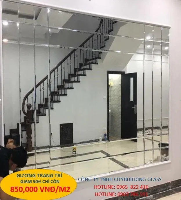 Gương trang trí bàn ăn