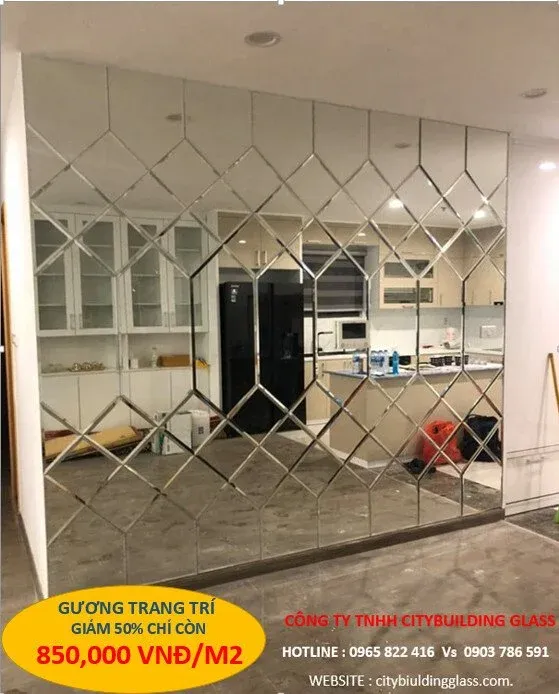 Gương trang trí bàn ăn