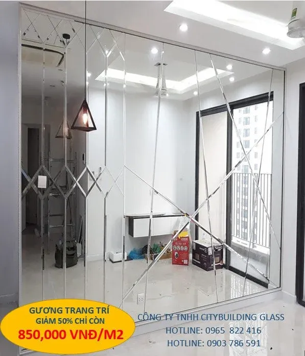 Gương trang trí bàn ăn