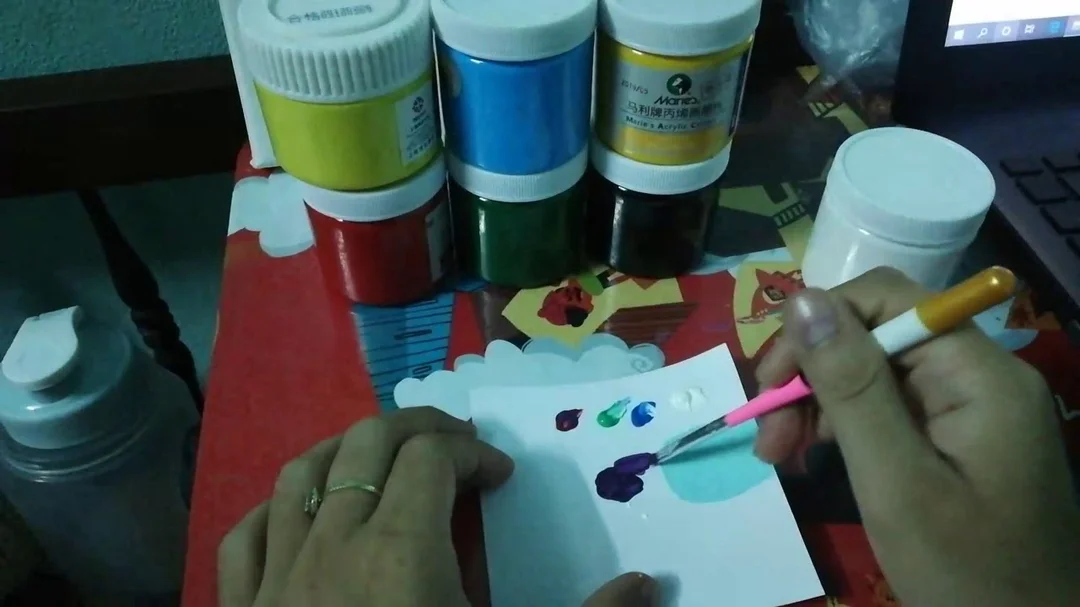 Hướng dẫn pha màu tím bằng màu Acrylic