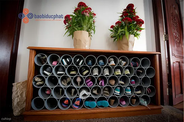 Hệ thống kệ đựng giầy dép từ nhựa tái sử dụng