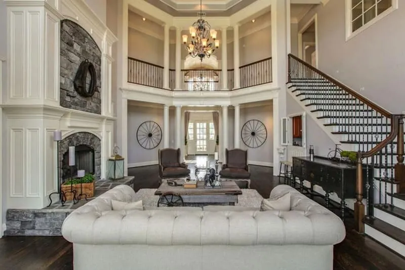 kiến trúc nội thất bán cổ điển - Crystal Design TPL