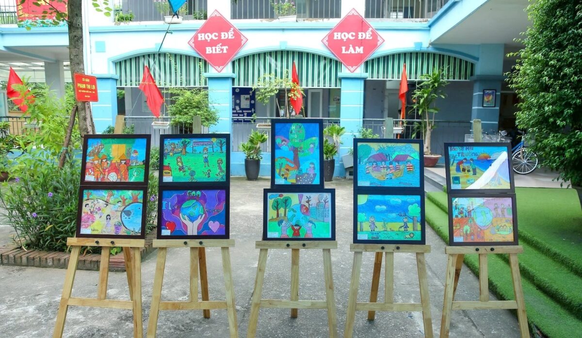 Tranh Vẽ Ngày Khai Trường – Sân Chơi Nghệ Thuật Cho Học Sinh Tiểu Học