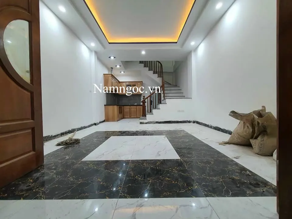 Trần thạch cao nhà ống