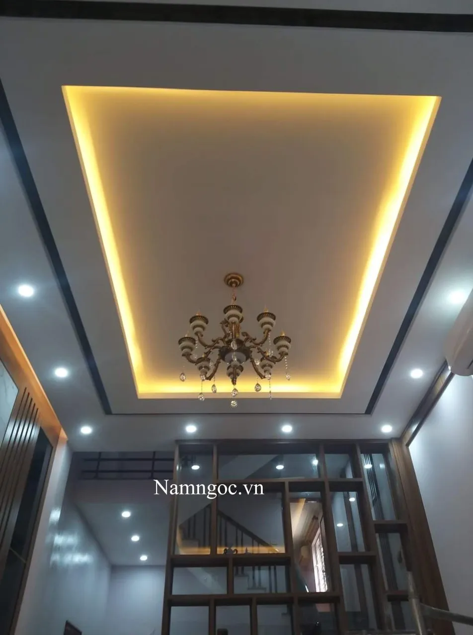 Trần thạch cao nhà ống hình chữ nhật