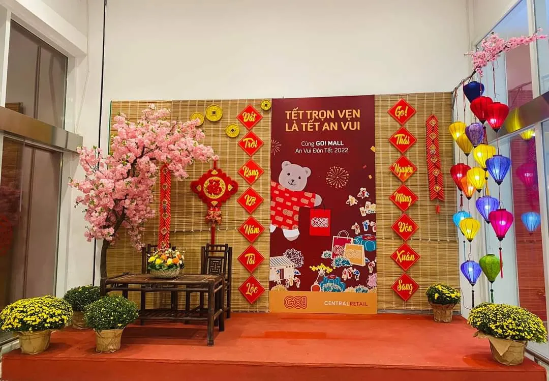 Mẫu trang trí tết ở siêu thị