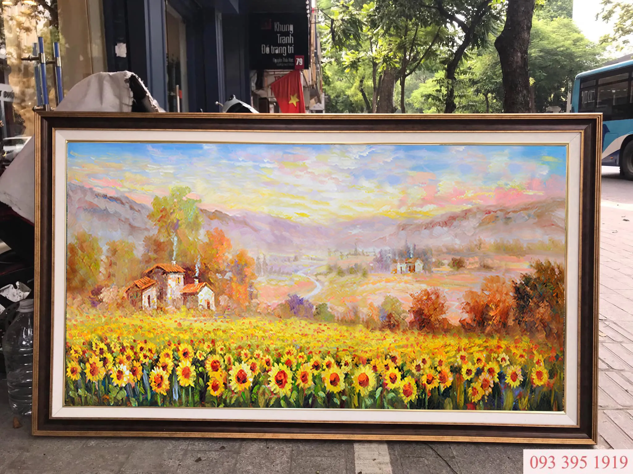 Nghệ thuật vẽ tranh hoa hướng dương sơn dầu với màu sắc ấm áp