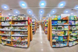 Nhà sách Nhân Văn