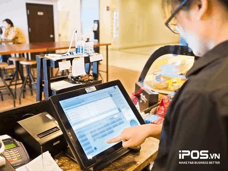 Theo dõi và quản lý hoạt động kinh doanh mọi lúc mọi nơi