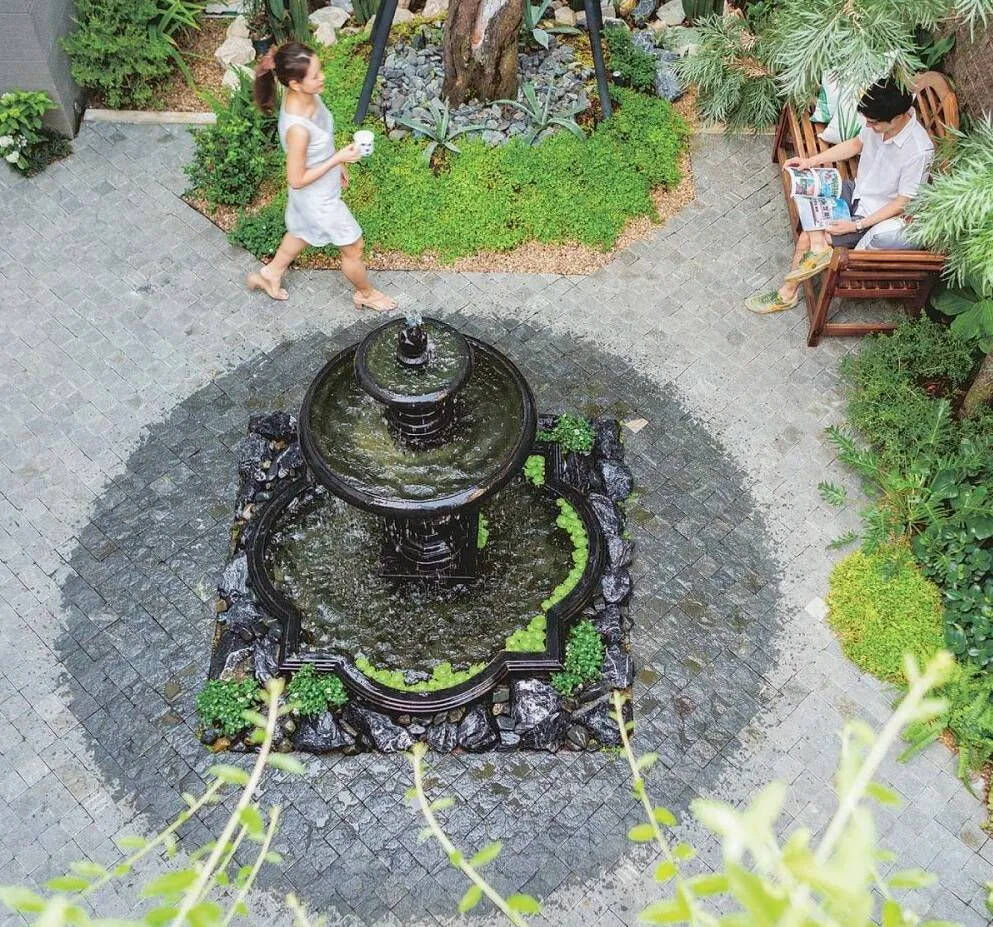 Thiết kế hòn non bộ trước cửa nhà