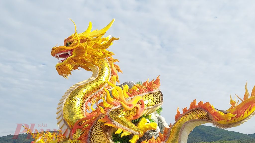 Rồng là linh vật đại diện cho vua chúa và những thứ liên quan đến vua