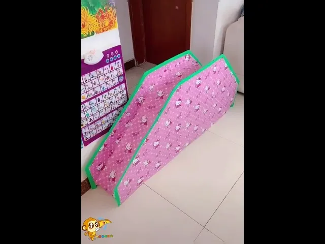 Video quy trình lắp ráp cầu trượt từ vật liệu tái chế