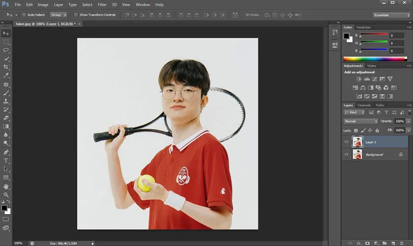 Tải bức ảnh muốn chuyển ảnh sang tranh vẽ bằng Photoshop lên