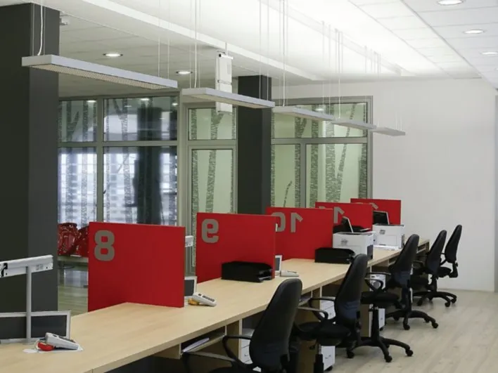 Lắp đặt tấm thạch cao trang trí giúp màu sơn trần đều và đồng nhất