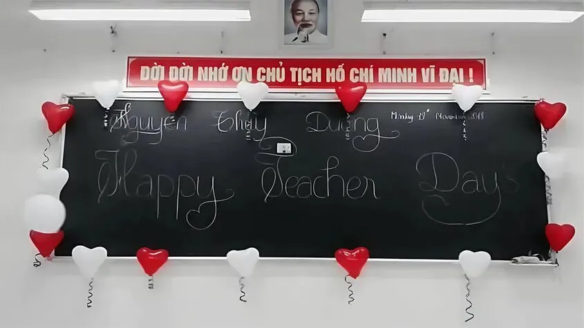 Mẫu trang trí kết hợp dải ngân hà lấp lánh