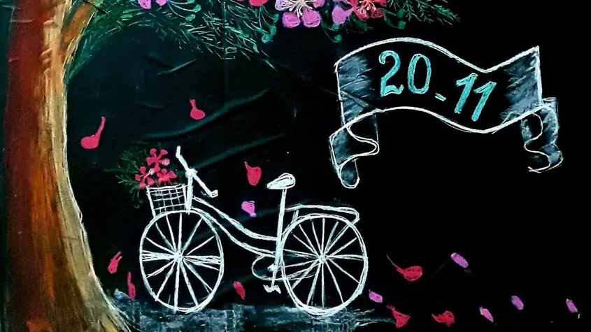 Cách tận dụng phấn nước để tạo độ bóng cho bức tranh