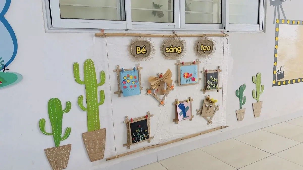 Sân khấu trang nghiêm với hệ thống tượng decor tiêu chuẩn