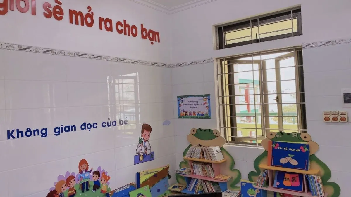 Sân khấu múa hát nơi bé tỏa sáng với tài năng của mình