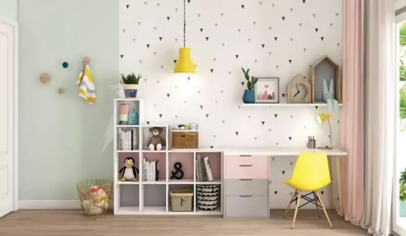 Trang trí bàn học cũ giúp làm mới không gian, kích thích động lực học tập