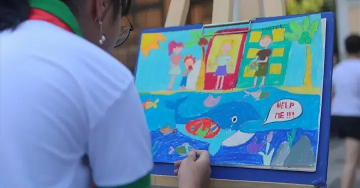 Tranh bảo vệ môi trường với các mẫu vẽ độc đáo và đầy sáng tạo