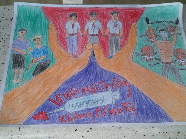 Tranh vẽ về phòng chống ma túy của học sinh cấp 2 đầy tài năng